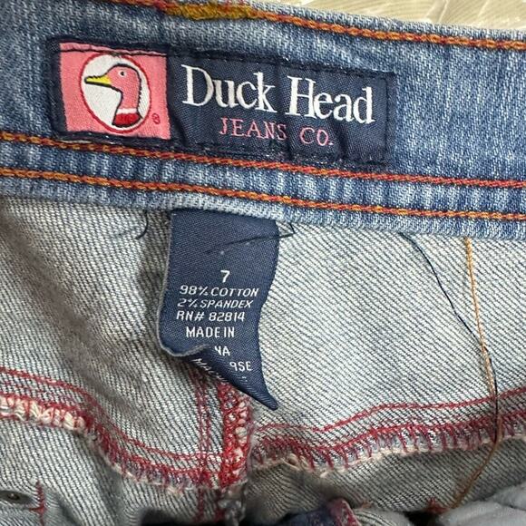 Duck Head Jean Cropped Capris - Picture 2 of 3